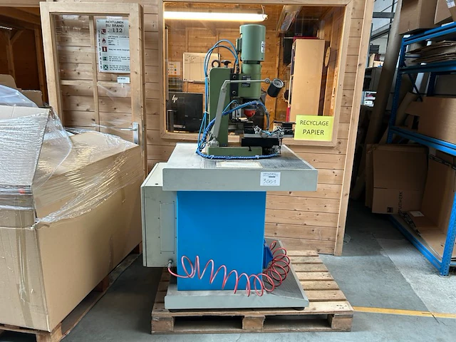 Hydraulische baltec radial klinkmachine - afbeelding 1 van  12