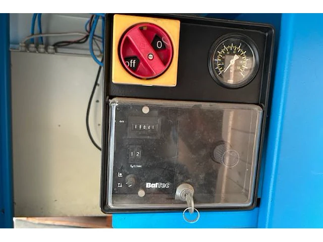 Hydraulische baltec radial klinkmachine - afbeelding 12 van  12