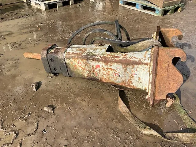 Hydraulische betonbreker - afbeelding 1 van  7