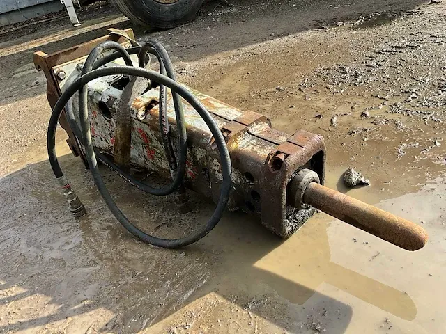 Hydraulische betonbreker - afbeelding 4 van  7
