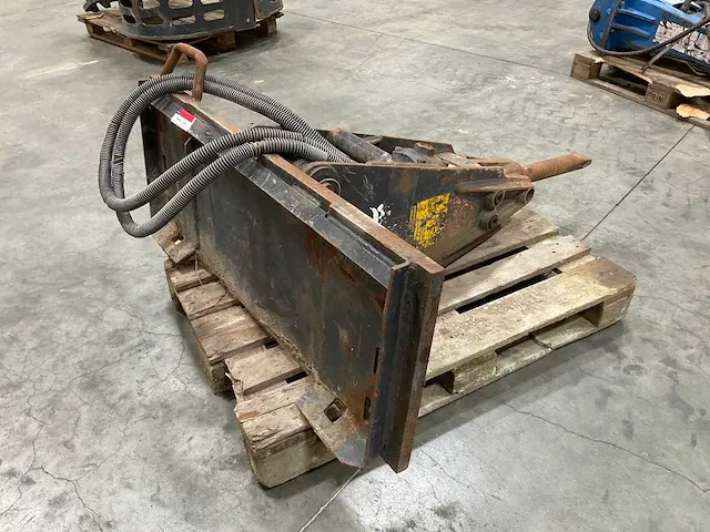 Hydraulische breekhamer voor schranklader - afbeelding 4 van  7