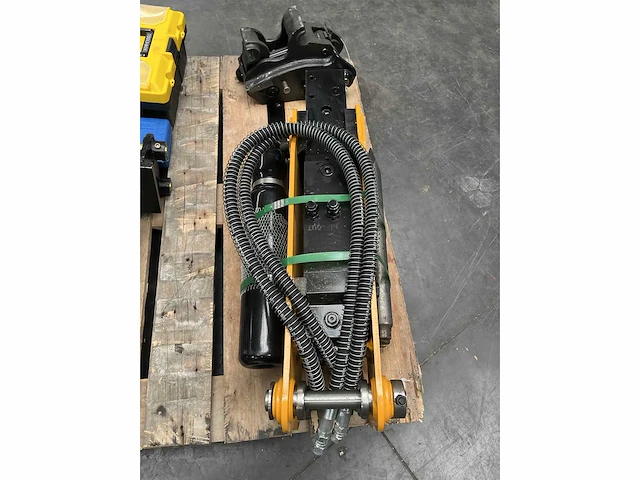 Hydraulische breekhamer - afbeelding 1 van  36