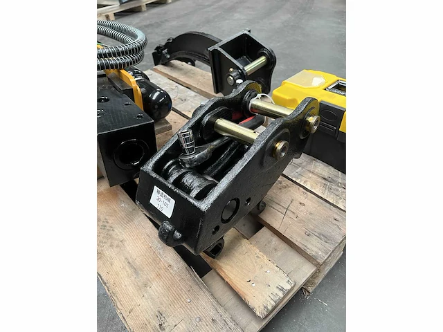Hydraulische breekhamer - afbeelding 34 van  36