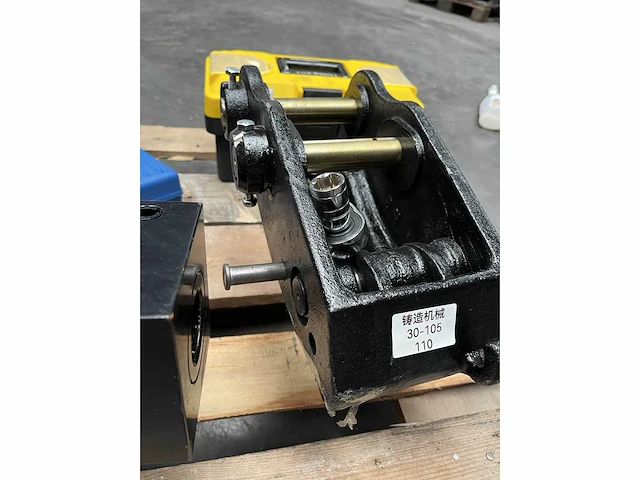 Hydraulische breekhamer - afbeelding 35 van  36