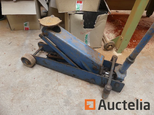 Hydraulische garagekrik 1500 kg - afbeelding 6 van  7