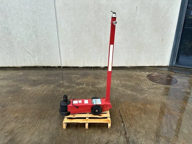 Hydraulische garagekrik nieuw - afbeelding 1 van  1