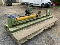 Hydraulische gestuurde kloofmachine - afbeelding 3 van  6