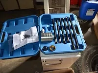 Hydraulische gloeibougie verwijder set hbm, uitdeukset hbm 10 ton - afbeelding 1 van  7