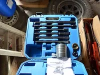 Hydraulische gloeibougie verwijder set hbm, uitdeukset hbm 10 ton - afbeelding 4 van  7