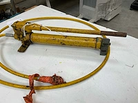 Hydraulische handpomp - afbeelding 1 van  3