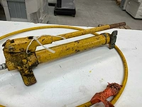 Hydraulische handpomp - afbeelding 2 van  3