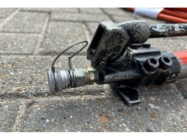 Hydraulische handpomp - afbeelding 2 van  4