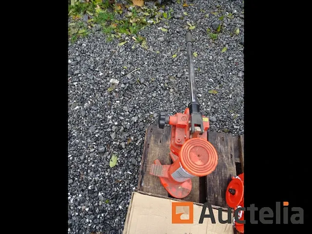 Hydraulische krik unicraft hmh 5 poot - afbeelding 2 van  7