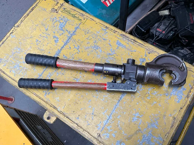 Hydraulische krimptang set - afbeelding 1 van  5