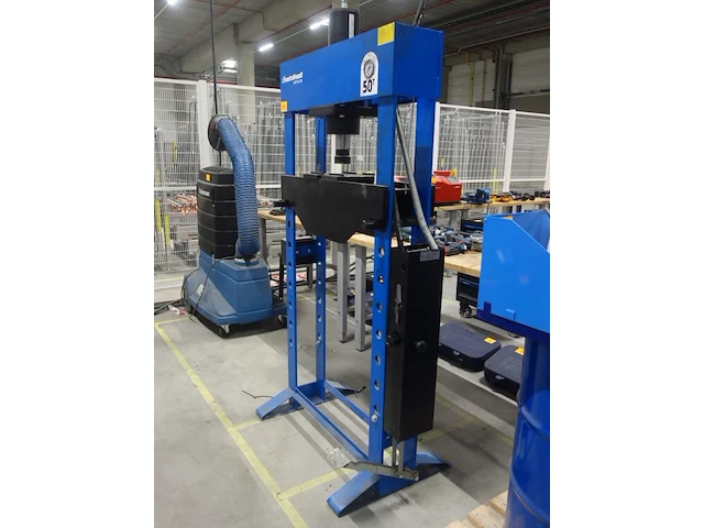Hydraulische pers metallkraft - afbeelding 2 van  6