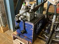 Hydraulische pers - afbeelding 2 van  3