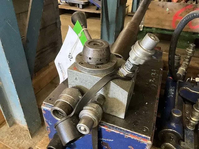 Hydraulische pers - afbeelding 3 van  3