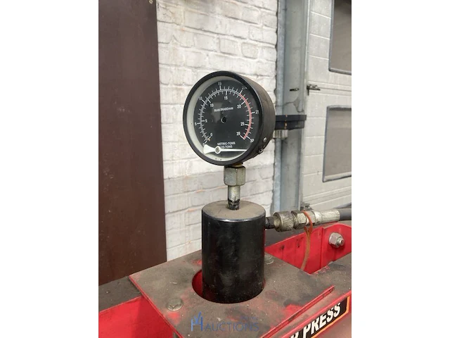 Hydraulische pers - afbeelding 4 van  5