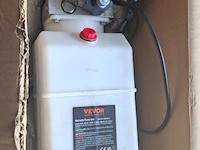 Hydraulische pomp 12v - afbeelding 1 van  1