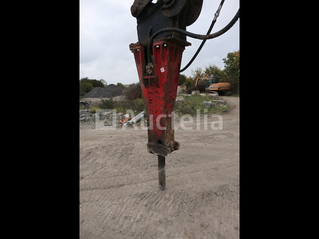 Hydraulische rotsbreker voor stamper s700 machine - afbeelding 1 van  8