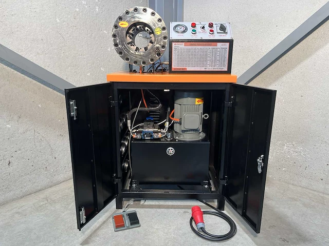 Hydraulische slangenpers - afbeelding 4 van  21