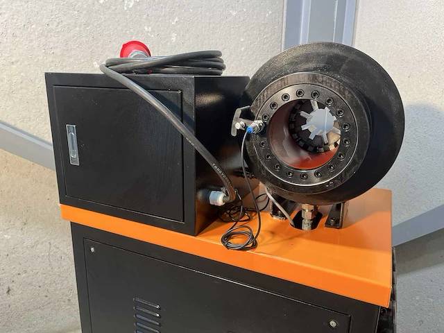 Hydraulische slangenpers - afbeelding 9 van  21