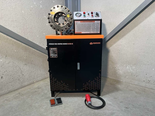 Hydraulische slangenpers - afbeelding 15 van  21