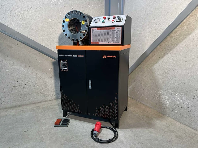 Hydraulische slangenpers - afbeelding 16 van  21