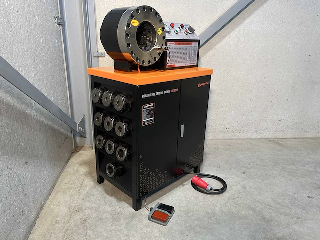 Hydraulische slangenpers - afbeelding 17 van  21