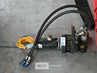 Hydraulische takel - afbeelding 1 van  2