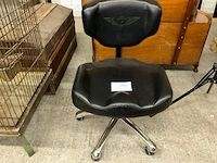 Hydraulische tatoeagestoel, bed, bank - afbeelding 12 van  13