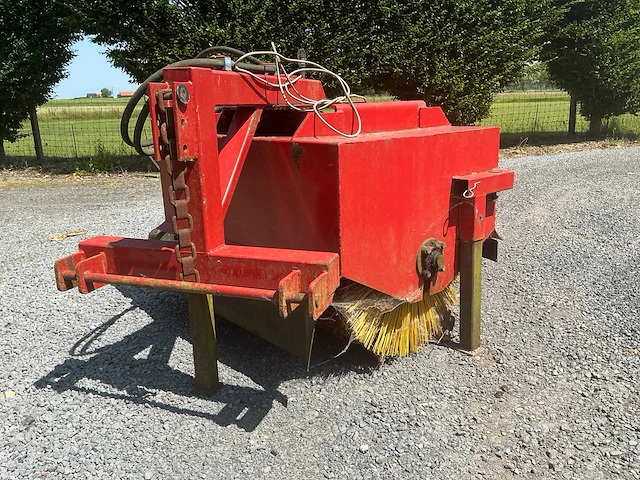 Hydraulische veegborstel - afbeelding 1 van  7