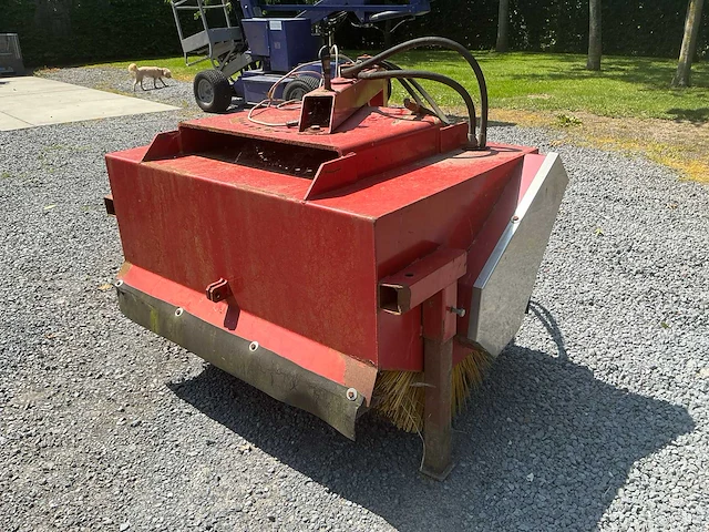 Hydraulische veegborstel - afbeelding 3 van  7