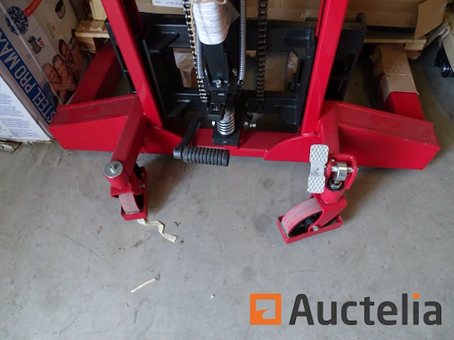 Hydraulische vorkheftruck stier - afbeelding 17 van  18