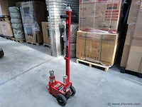 Hydraulische werkplaatskrik 60 ton - afbeelding 14 van  14