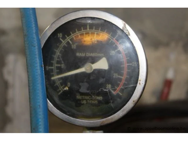 Hydraulische werkplaatspers - afbeelding 2 van  2