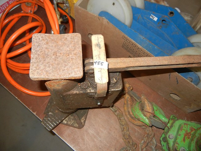 Hydrolische krik 10 ton - afbeelding 1 van  2