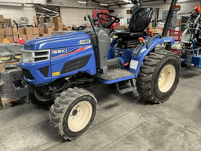 Hydrostatische tractor iseki tm3217 - afbeelding 1 van  22
