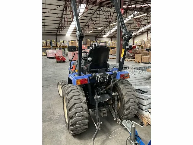 Hydrostatische tractor iseki tm3217 - afbeelding 17 van  22