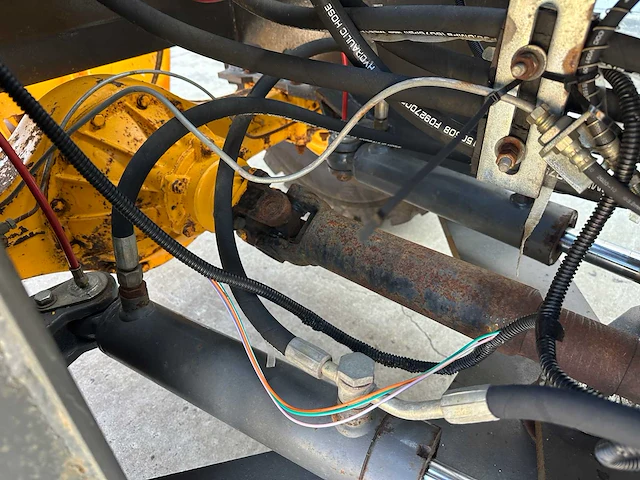Hyload - 2021 - 3050 - shovel - afbeelding 6 van  44