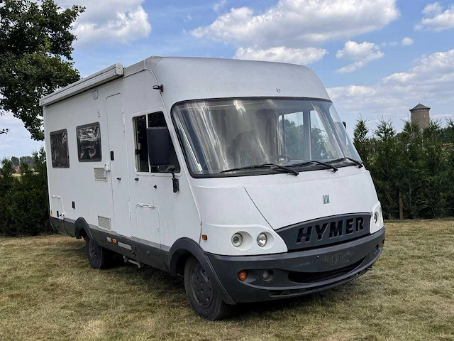 Hymer camper - afbeelding 33 van  36