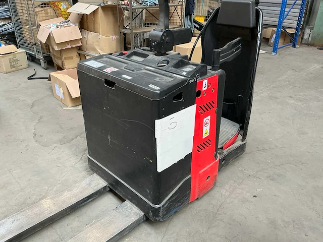 Hyster elektrische palletwagen - afbeelding 8 van  15