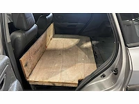 Hyundai - 2005 - tucson - personenauto - afbeelding 11 van  47