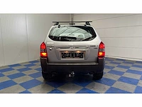 Hyundai - 2005 - tucson - personenauto - afbeelding 14 van  47
