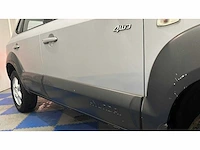 Hyundai - 2005 - tucson - personenauto - afbeelding 26 van  47