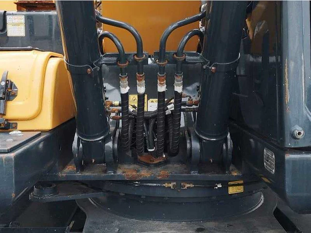 Hyundai - 2017 - hw140 - banden graafmachine - afbeelding 7 van  51