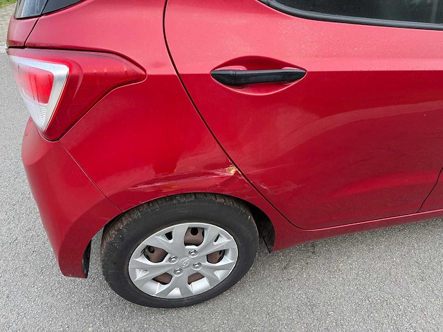 Hyundai - 2017 - i10 - i10 - personenauto - afbeelding 5 van  30