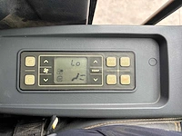 Hyundai - 2017 - r55w-9a - banden graafmachine - afbeelding 24 van  35