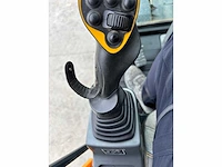 Hyundai - 2017 - r55w-9a - banden graafmachine - afbeelding 26 van  35
