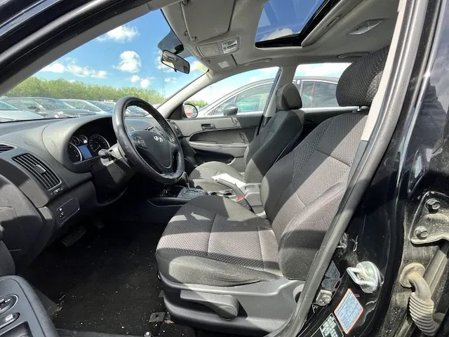 Hyundai 30 crosswagon pure, 2011 - afbeelding 10 van  26